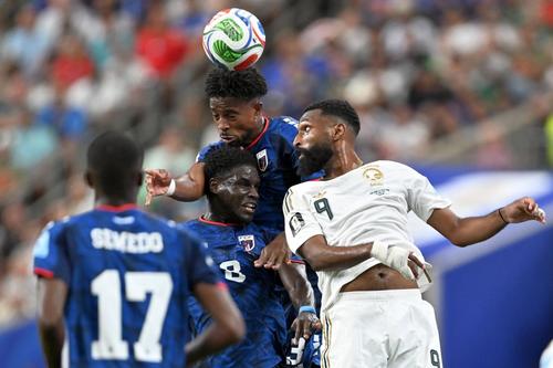 Joao Paulo, cu numărul 8, în Capul Verde - Arabia Saudită/ foto Imago Images