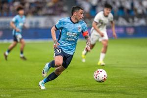 Dorit de FCSB și U Cluj, Stanciu este sfătuit de Dan Petrescu: „Asta ar fi bine pentru el”