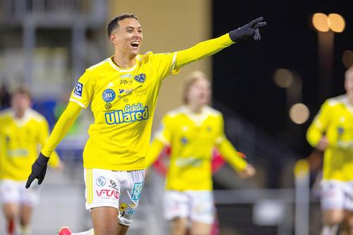 Oliver Hintsa, noul atacant al lui Dinamo // FOTO: Imago Images