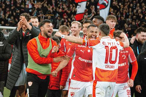 Dinamo transferă un atacant din străinătate