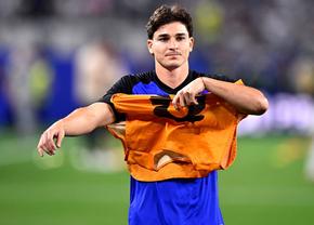 Atletico Madrid refuză discuții cu Julian Alvarez pentru Barca