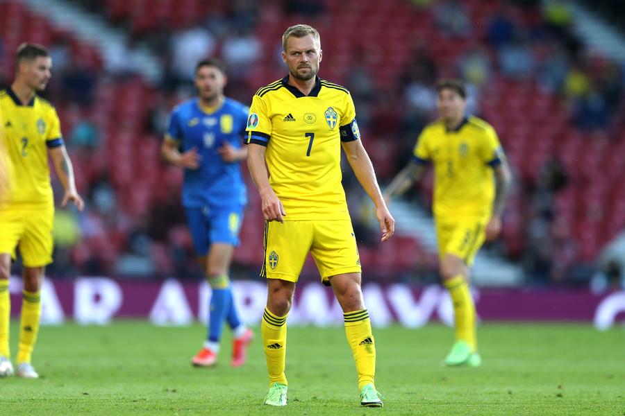 Sebastian Larsson, jucând pentru Suedia // foto: Getty Images Au mare încredere că pot elimina Franța de la Mondial