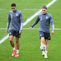 Jamal Musiala și Florian Wirtz, doi dintre numeroșii jucători de categorie ușoară ai Germaniei / Foto: Imago