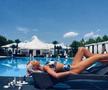 FOTO În ciuda lui Adrian Cristea și Victor Slav! Bianca Drăgușanu, imagini fierbinți alături de iubit
