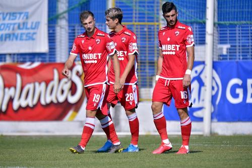 Dinamo s-a testat azi de COVID-19