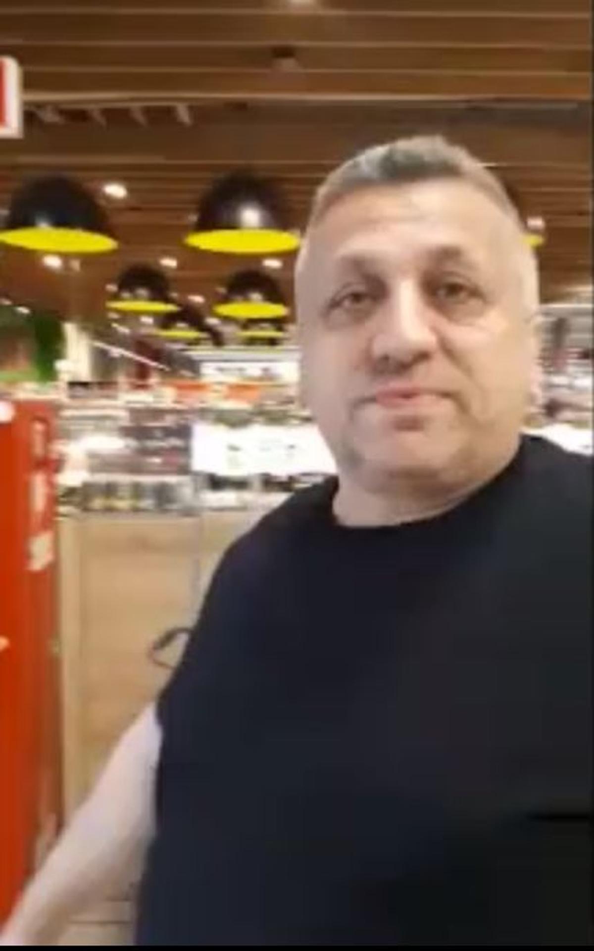 Agent de pază Kaufland scuipă client