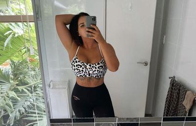 Cea mai cunoscută femeie-pilot revine la curse, după ce se apucase de pornografie: „Am strâns destui bani de pe OnlyFans” » Lua 25.000$ pe săptămână!