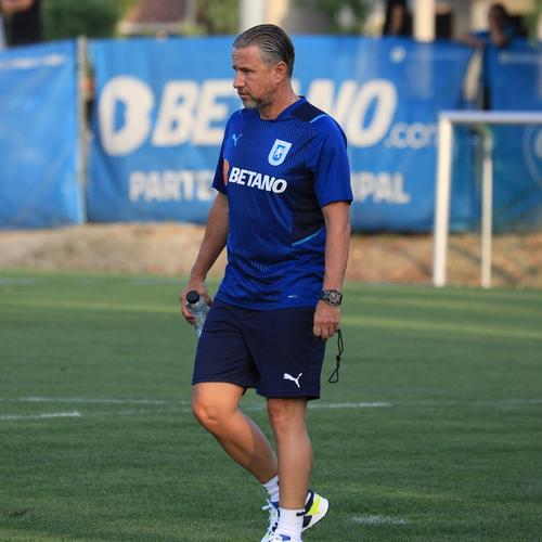 Laurențiu Reghecampf