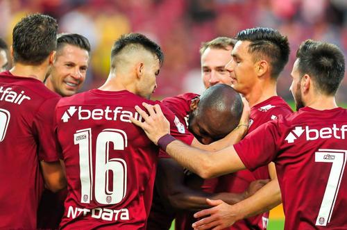 CFR Cluj a învins-o pe Lincoln Red Imps, scor 2-0 FOTO: facebook.com/cfr1907