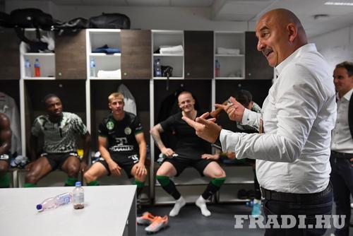 Stanislav Cherchesov (58 de ani), antrenorul lui Ferencvaros, e nemulțumit de actualul format al Ligii Campionilor.  / FOTO: Facebook @fradi.hu