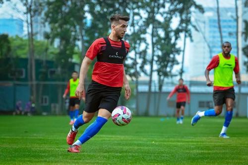 Ronaldo Deaconu (25 de ani) s-ar fi înțeles cu o nou-promovată în primul eșalon al Poloniei, Korona Kielce.