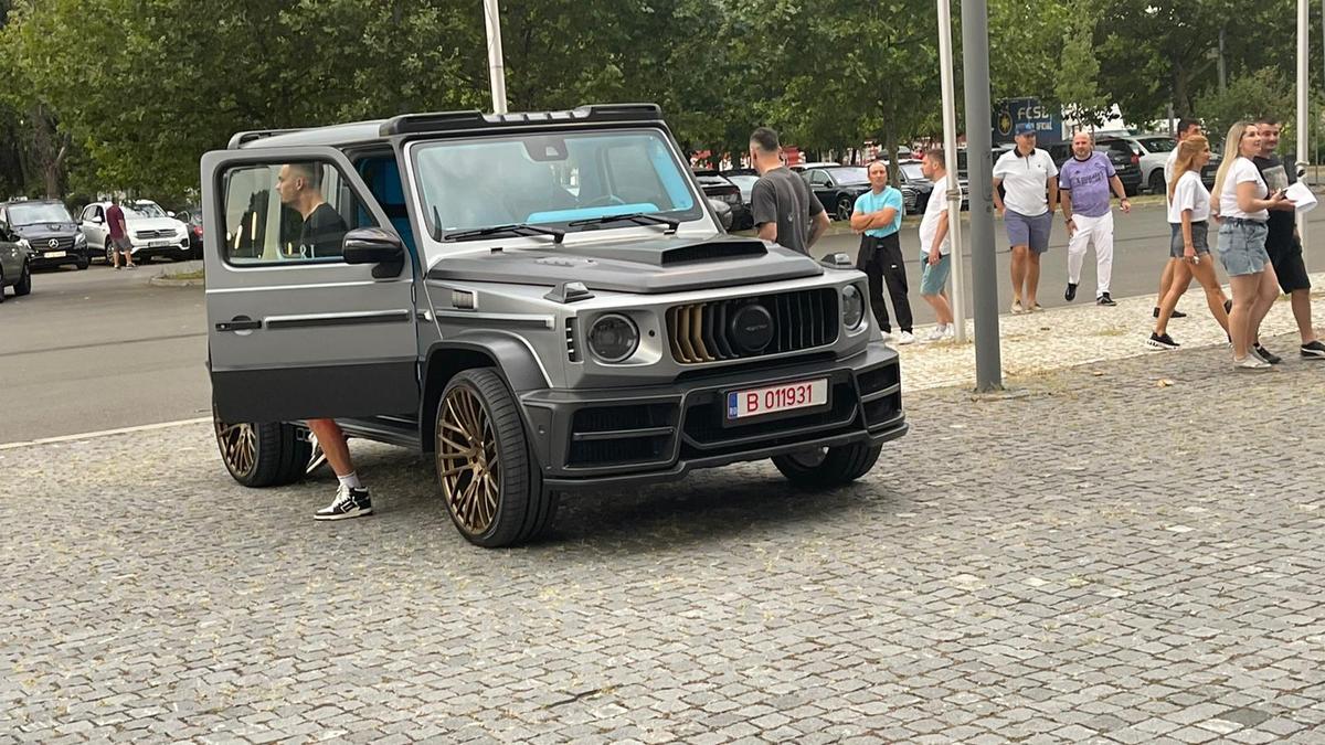 Mirel Rădoi, apariție cu Mercedes-Benz G-Class la FCSB - Saburtalo