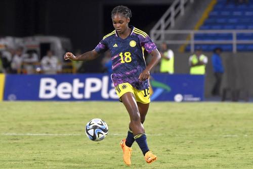 Linda Caicedo s-a prăbușit fără suflare în timpul antrenamentului (foto: Guliver/Getty Images)
