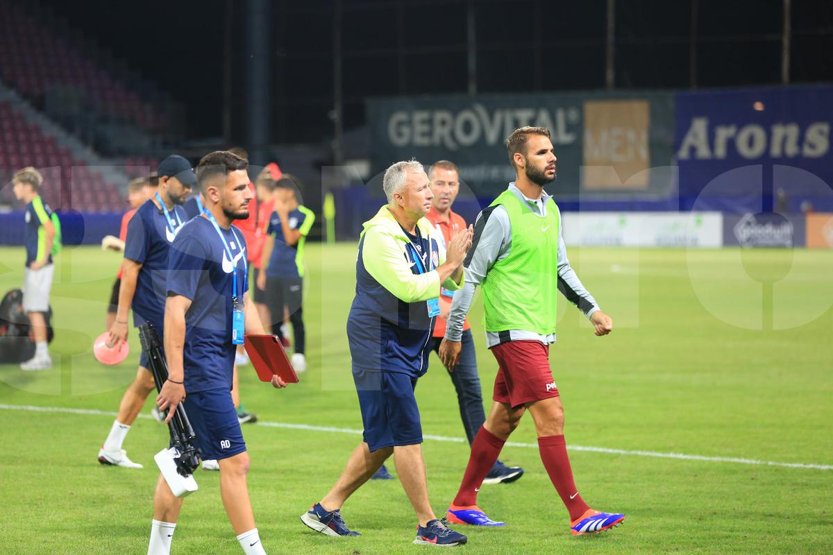 Universitatea Craiova a subordonat CFR la Cluj: schimbări cu sens ale lui Gâlcă, nervi prea mulți și fotbal puțin la Petrescu