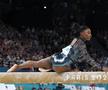 Simone Biles, în timpul calificărilor de gimnastică de la JO