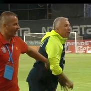 Dan Petrescu, un car de nervi în CFR Cluj - Universitatea Craiova, foto: captură de ecran Digi Sport