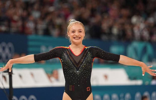 Echipa României revine în finală după o pauză de 12 ani! + Două românce la individual compus, Sabrina Voinea va evolua la bârnă și sol