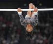 Simone Biles, în timpul calificărilor de gimnastică de la JO