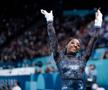 Simone Biles, în timpul calificărilor de gimnastică de la JO