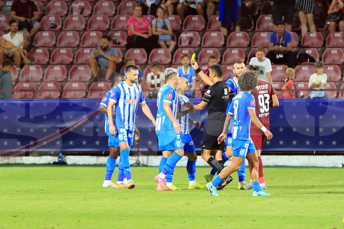 Universitatea Craiova a subordonat CFR la Cluj: schimbări cu sens ale lui Gâlcă, nervi prea mulți și fotbal puțin la Petrescu