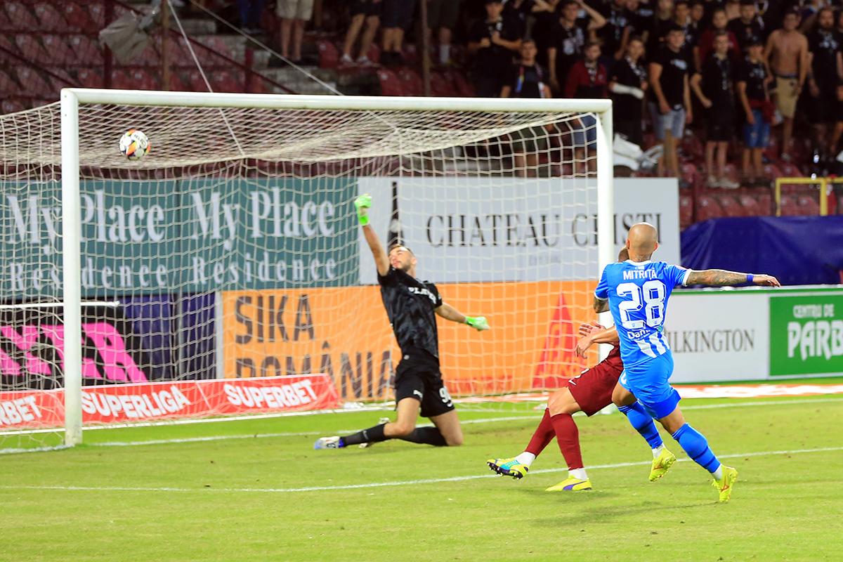 CFR Cluj - Universitatea Craiova 0-2 » Oltenii fac spectacol în Gruia și așteaptă cu încredere returul cu Maribor! Dan Petrescu pierde primul derby al sezonului