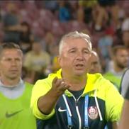 Dan Petrescu, un car de nervi în CFR Cluj - Universitatea Craiova, foto: captură de ecran Digi Sport