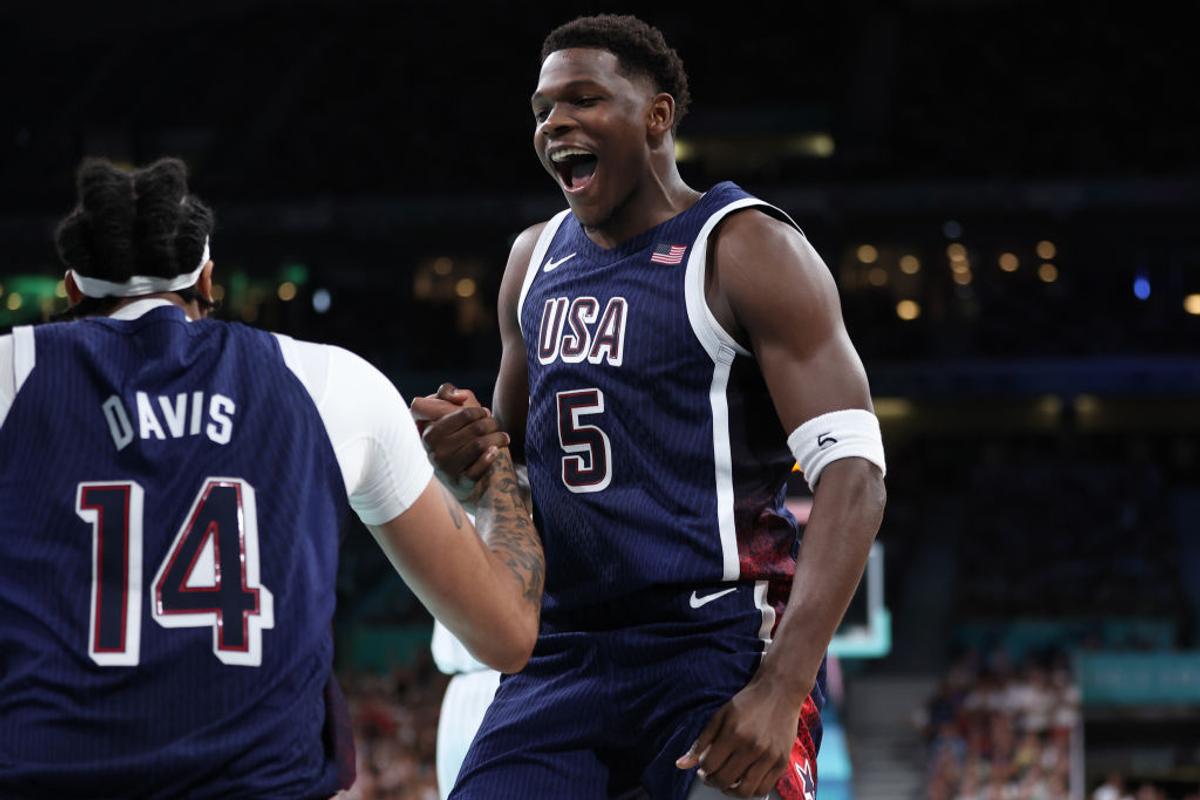 Dream Team-ul american a început în forță drumul către aurul olimpic » Serbia lui Jokic n-a avut nicio șansă: Kevin Durant, pe modul „lunetist”