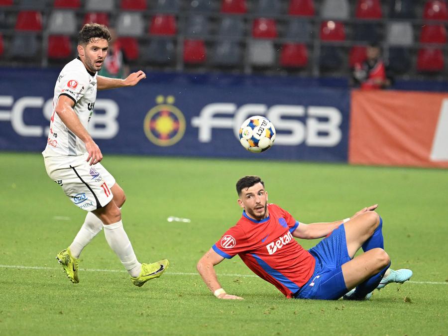 Cota de piață a lui Mihai Popescu e de un milion de euro pe Transfermarkt, foto: Imago Images Alarmă la FCSB » Stâlpul din sezonul trecut e groggy, iar Becali se gândește să-l scoată din echipă