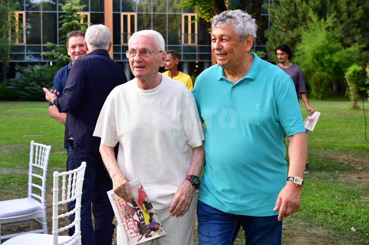 Mircea Lucescu și-a serbat luni ziua de naștere! Nume uriașe din fotbalul românesc la petrecerea selecționerului