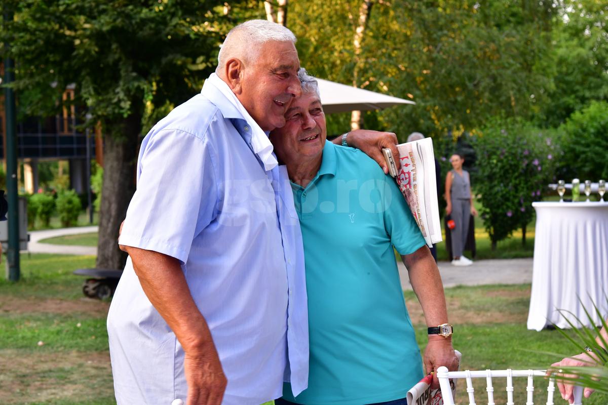 Mircea Lucescu și-a serbat luni ziua de naștere! Nume uriașe din fotbalul românesc la petrecerea selecționerului
