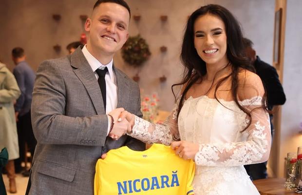 „Cea mai frumoasă fotbalistă din România” s-a cununat religios cu fostul preparator al naționalei