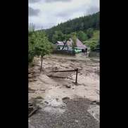 Inundațiile din Broșteni