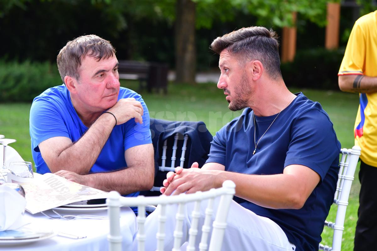 Mircea Lucescu și-a serbat luni ziua de naștere! Nume uriașe din fotbalul românesc la petrecerea selecționerului
