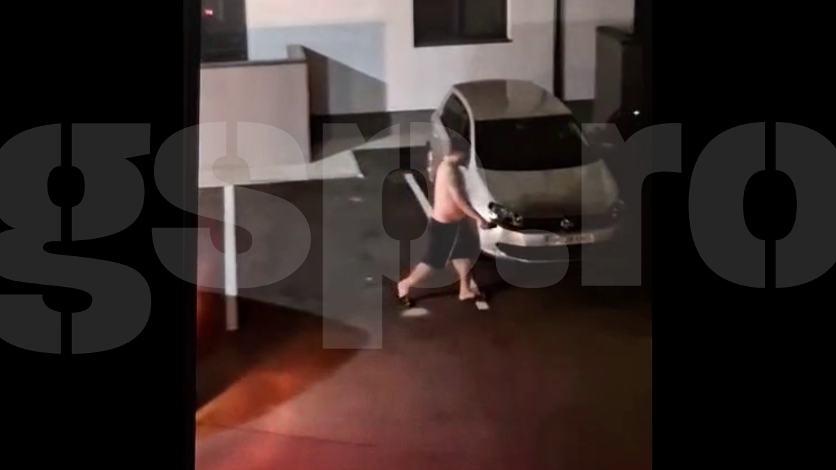 „Dodel” a comis-o din nou! Cristi Tănase, filmat beat și dezbrăcat în miez de noapte, după ce a făcut scandal într-un local din Bragadiru