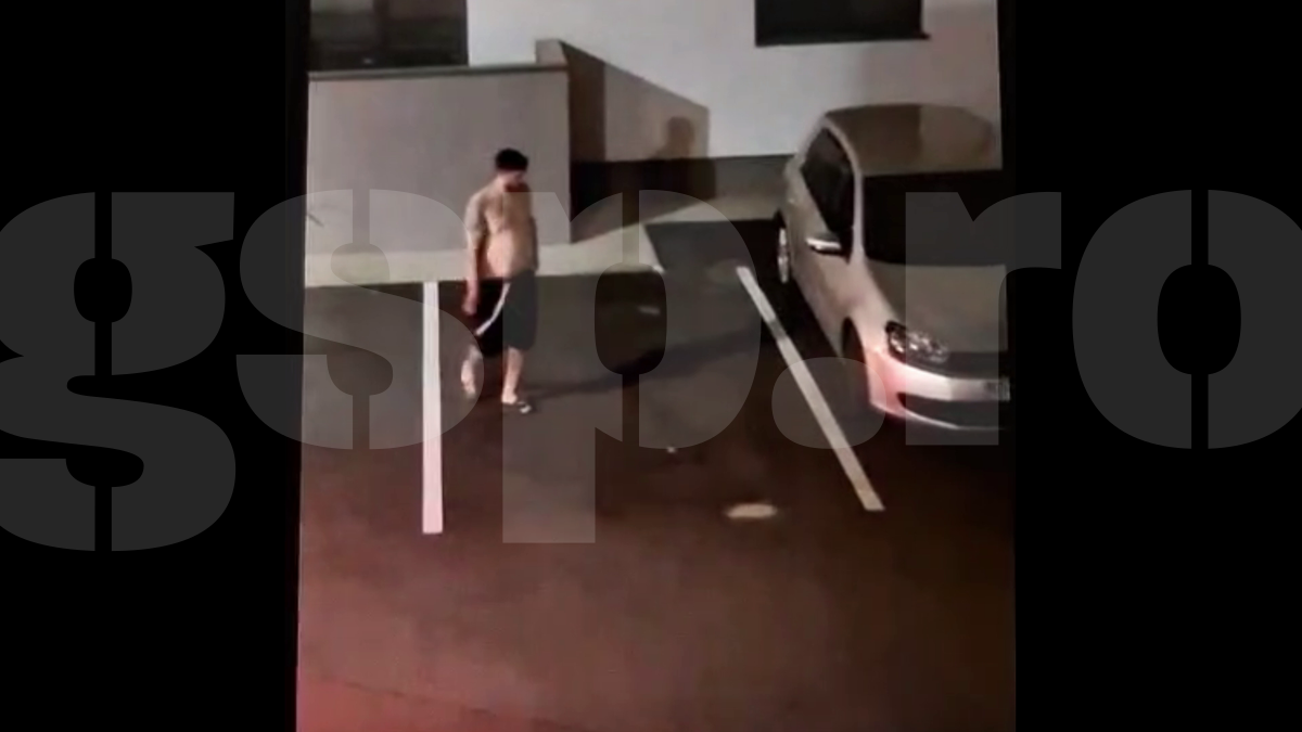 „Dodel” a comis-o din nou! Cristi Tănase, filmat beat și dezbrăcat în miez de noapte, după ce a făcut scandal într-un local din Bragadiru
