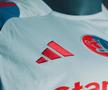 Steaua și-a prezentat echipamentele oficiale pentru sezonul 2025-2026 / Foto: Facebook Steaua București