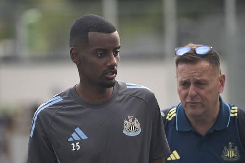 Alexander Isak nu mai e demult cu capul la Newcastle / Foto: Imago