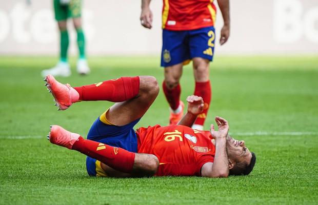 Lovitură pentru Manchester City » Rodri s-a operat și nu se știe cât va lipsi: mai ajunge la Real Madrid?!