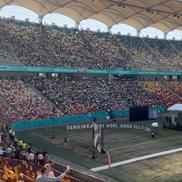 60.000 de persoane pe Arena Națională la un eveniment al Martorilor lui Iehova // FOTO: Threads