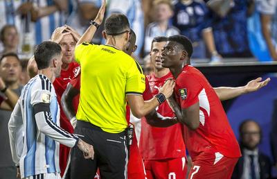 Abia acum a venit verdictul IFAB! » Argentina și țara lui Trump, favorizate de VAR la Mondial