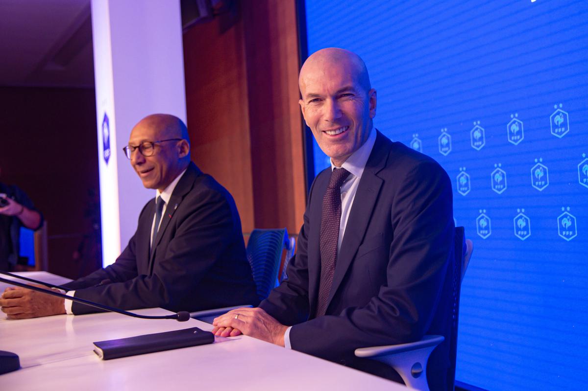 Zinedine Zidane, la prezentarea ca selecționer al Franței: „Voi face lucrurile altfel decât Deschamps. Zidane e Zidane”