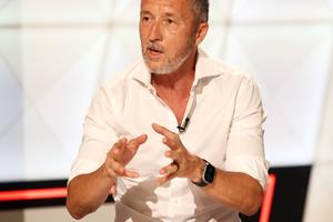 „Vorbești cu cineva care are opt calificări în primăvara europeană” » Mihai Stoica nu este invidios pe Universitatea Craiova: „Eu nu sunt ipocrit”