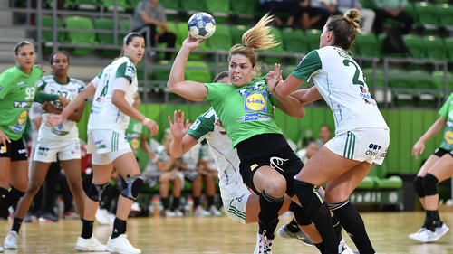 Aniko Kovacsics, duel cu Amanda Kurtovic FOTO Fradi.hu