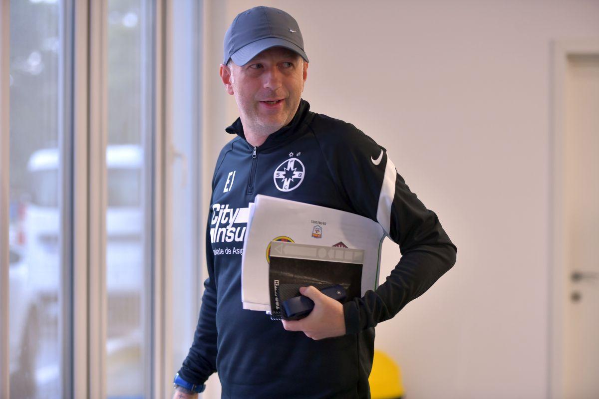 Conferință de presă - Edi Iordănescu, înainte de CFR Cluj - FCSB