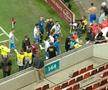 Haos după Rapid - CSU Craiova! Oltenii, evacuați prin parcare