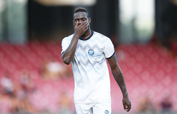 Mario Balotelli a comis-o și în Elveția! Vârful italian abia se putea ține pe picioare!