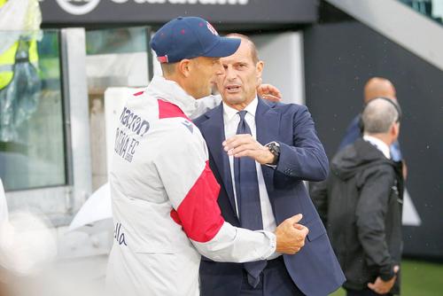 Massimiliano Allegri (dreapta) și-a criticat elevii după 1-1 cu Bologna. Foto: Imago Images