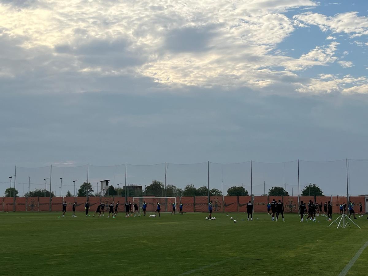 Imagini de la ultimul antrenament al celor de la FCSB înaintea meciului cu LASK » Au revenit 3 absenți