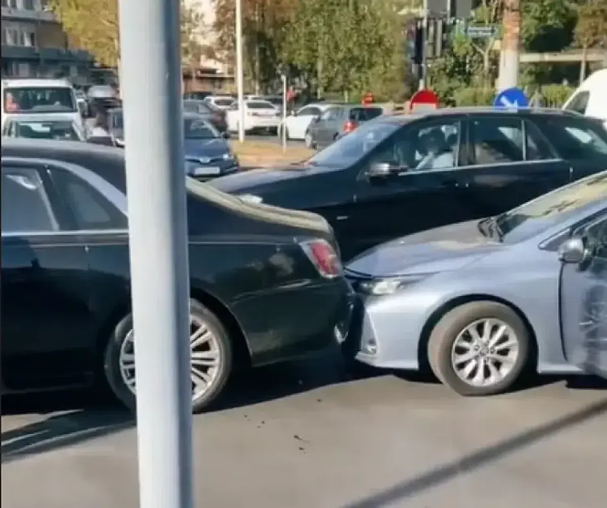 Gigi Becali are „magnet” la accidente » Încă un eveniment rutier în care a fost implicat patronul de la FCSB