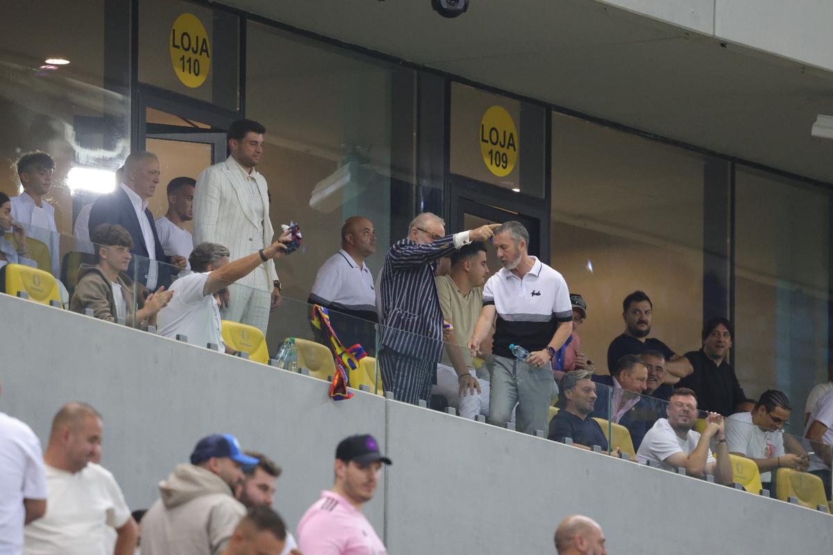 Cele mai tari imagini din seara europeană cu FCSB și Universitatea Craiova